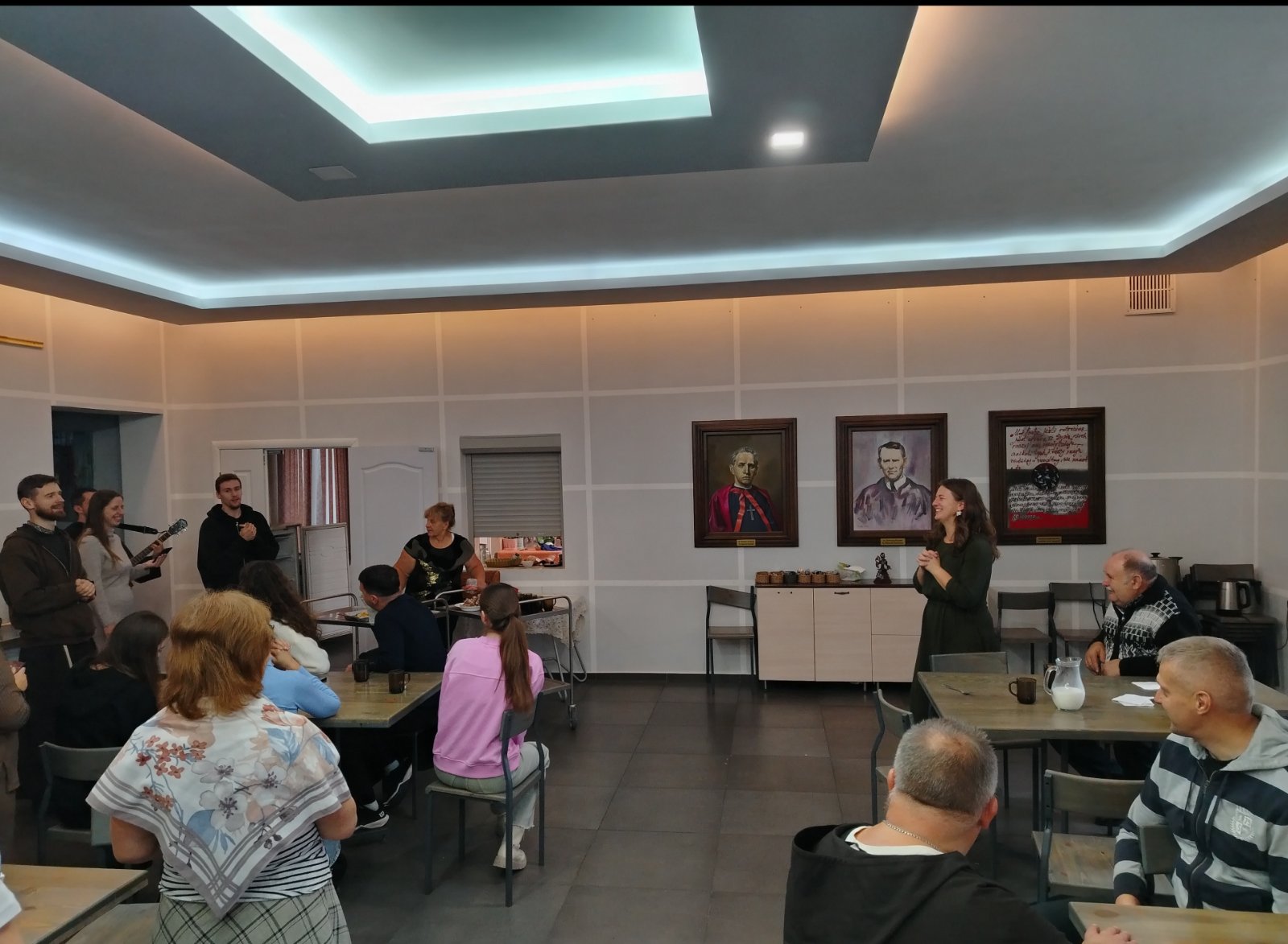 2025 10 10 12VyhFr06