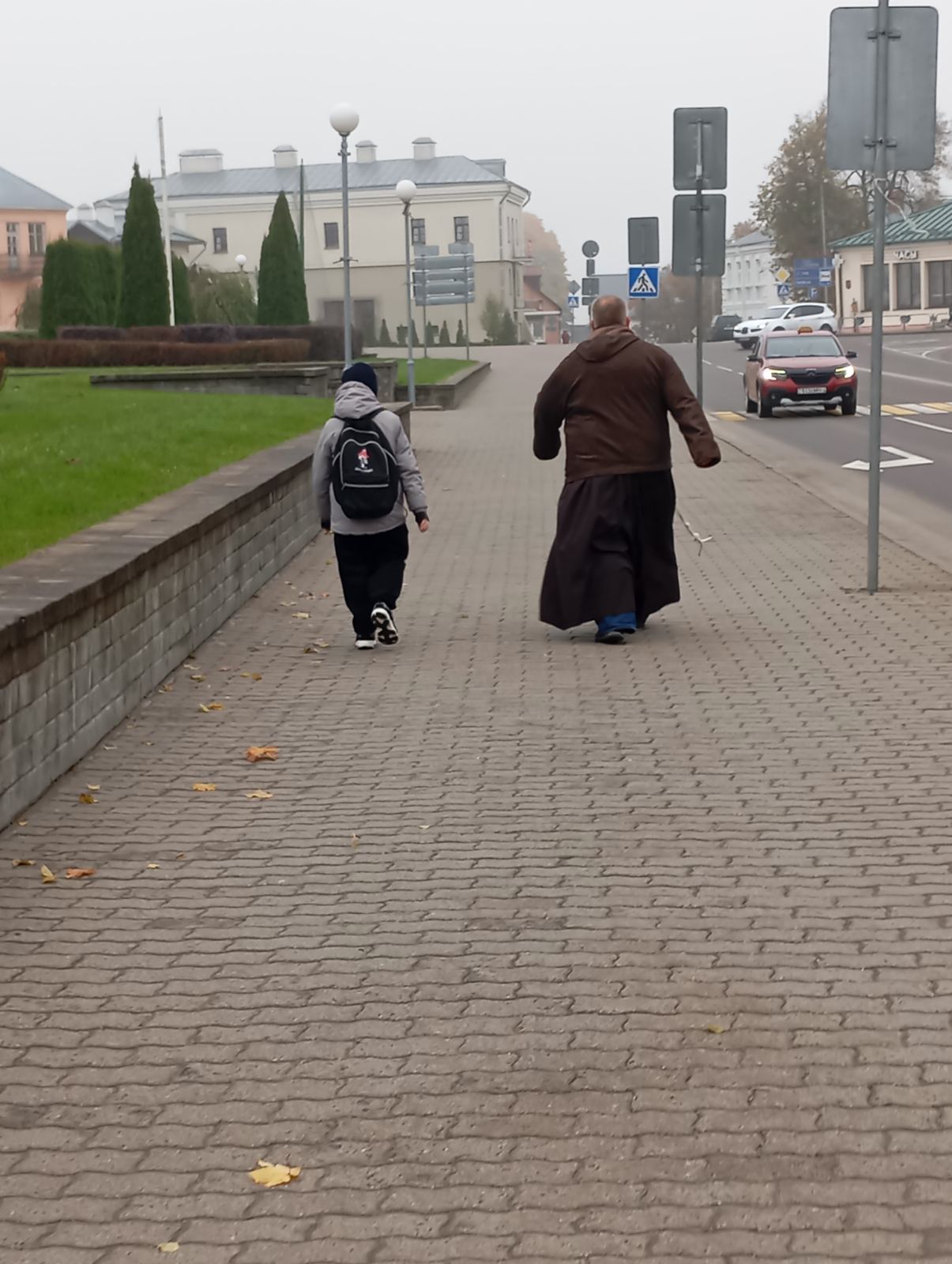 2025 10 10 12VyhFr15