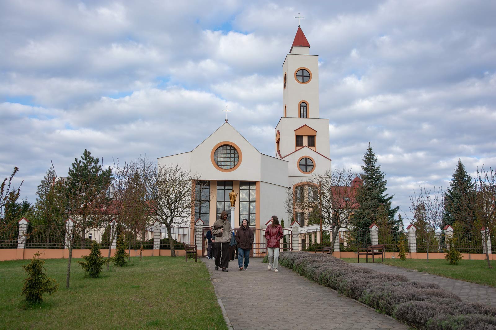 19_21_04_2026vyhodn079