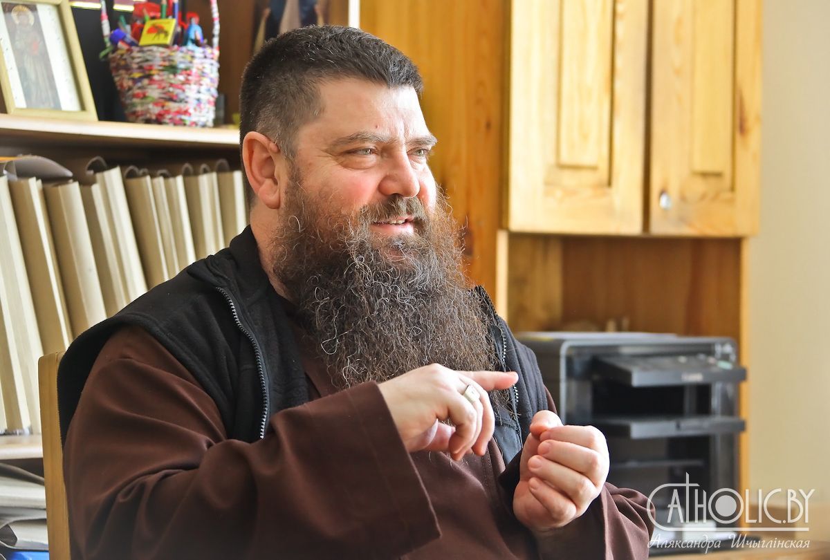 біскуп Рэйк’явіка Давід Тэнцэр OFMCap