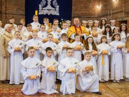 Першая святая Камунія