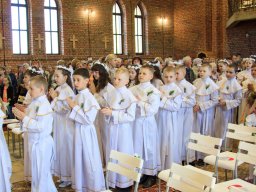 Першая святая Камунія