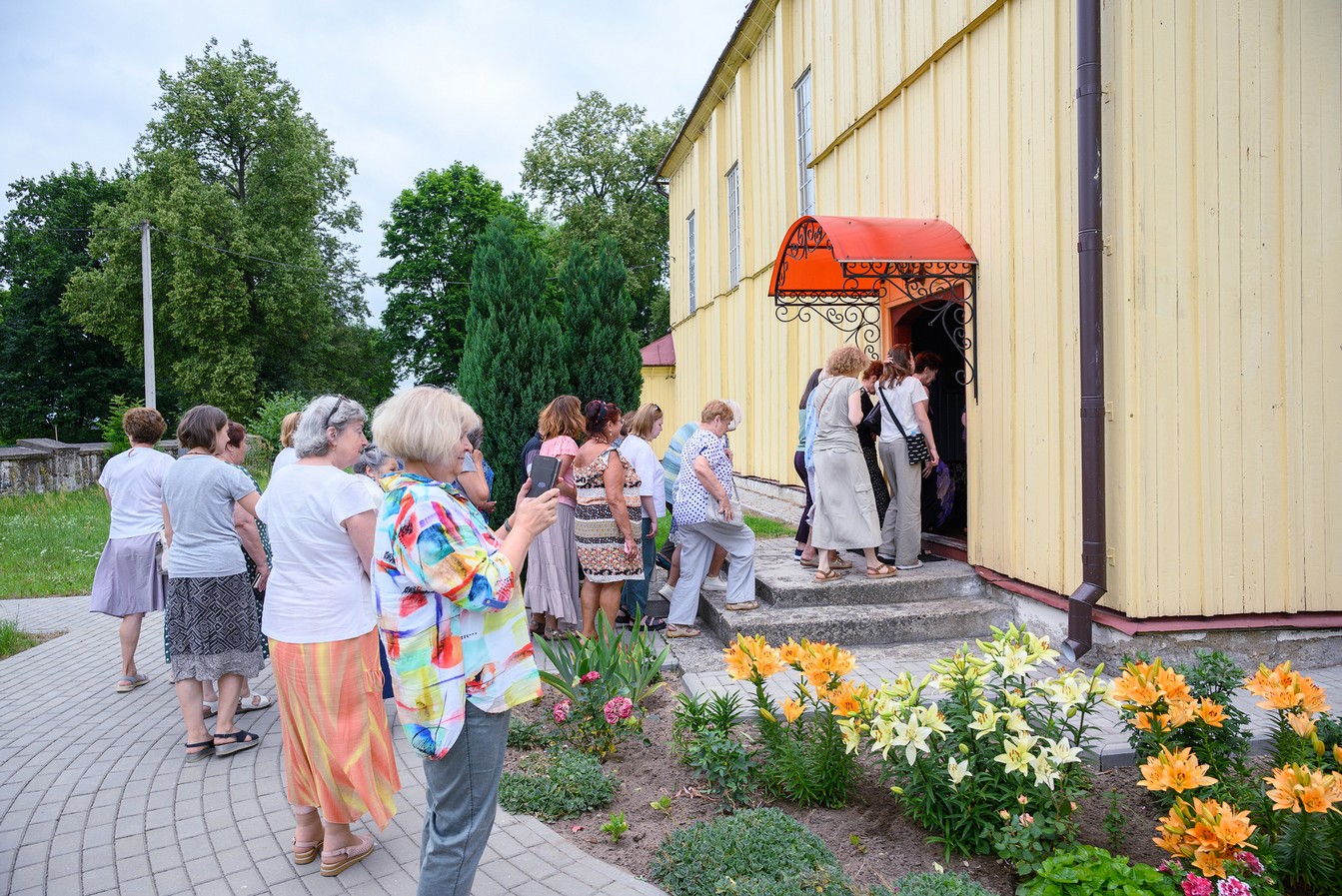 vandrouka2906202400013