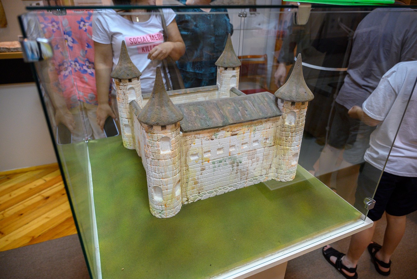 vandrouka2906202400030