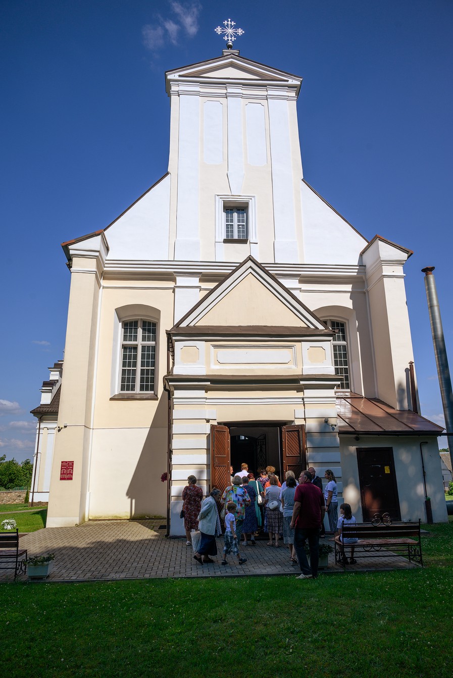 vandrouka2906202400100