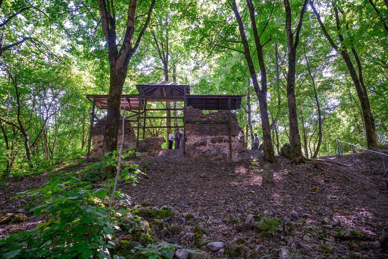 vandrouka2906202400120