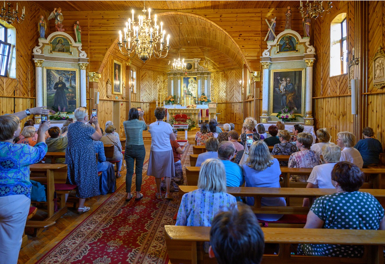 vandrouka2906202400126