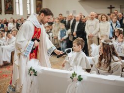 Першая Святая Камунія 11.05.2025